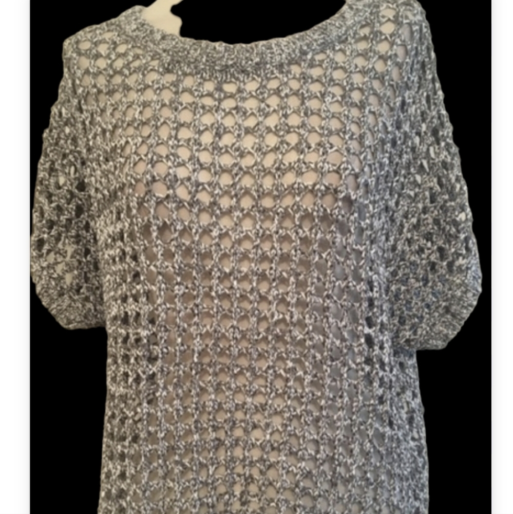 Nice little knitted shirt